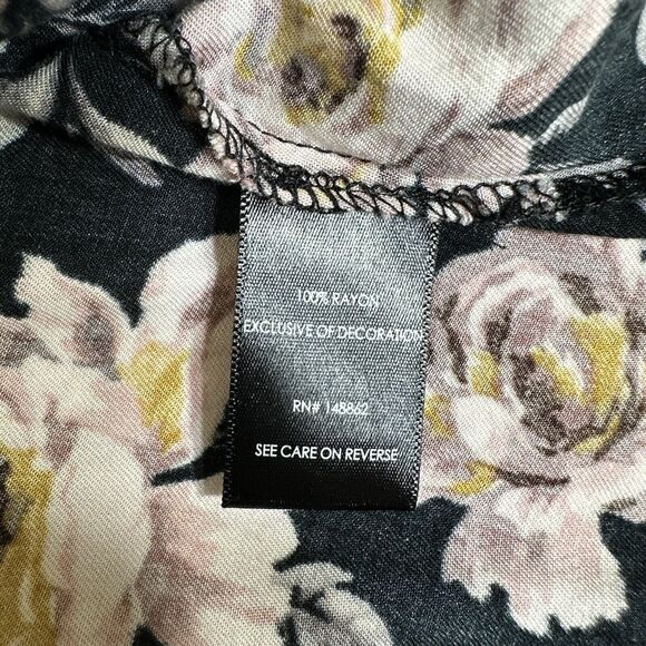 TORRID Twill Woven Lace Trim Tunic Top Size 3X Black Floral Long Sleeve V Neck - Picture 12 of 14